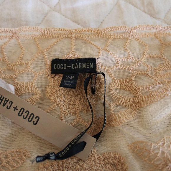 Coco Carmen Lace Cardigan - Picture 7 of 9